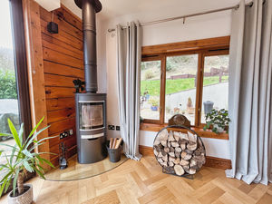 Photo 13- click for photo gallery